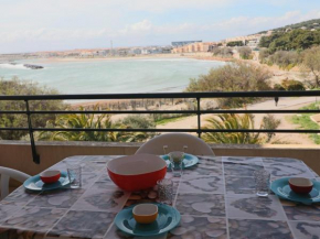Appartement 2 pièces, terrasse 14m², face plage, pour 6 personnes, classé 2* - FR-1-472A-173